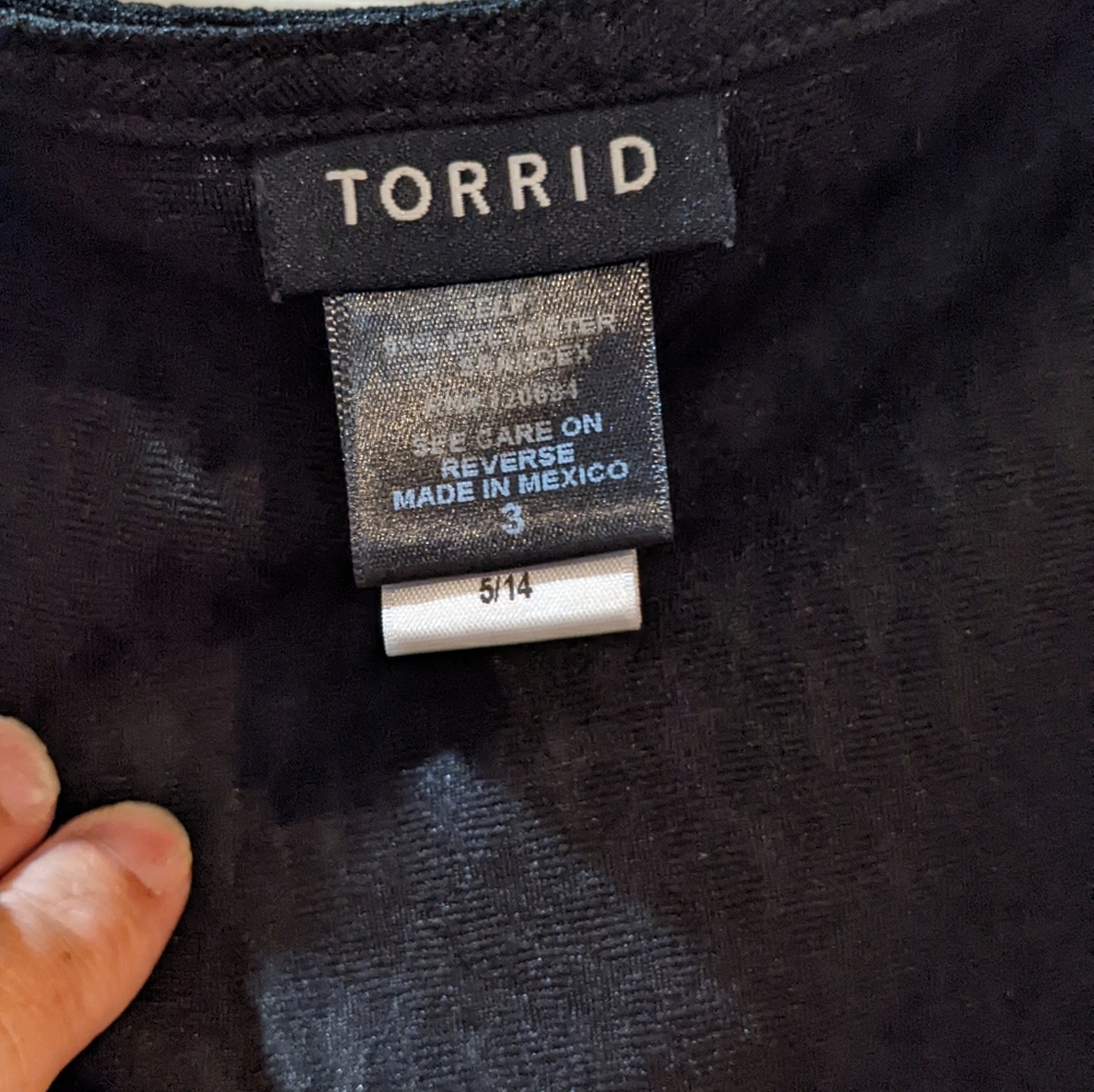 Torrid - Black Sleeveless Peplum Too - 3X